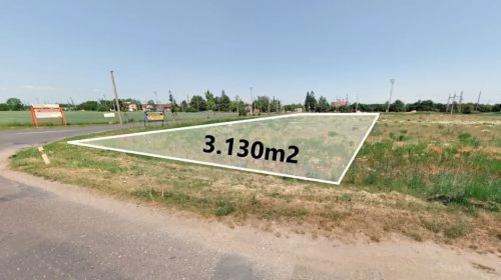 Prodej komerčního pozemku 3130 m²